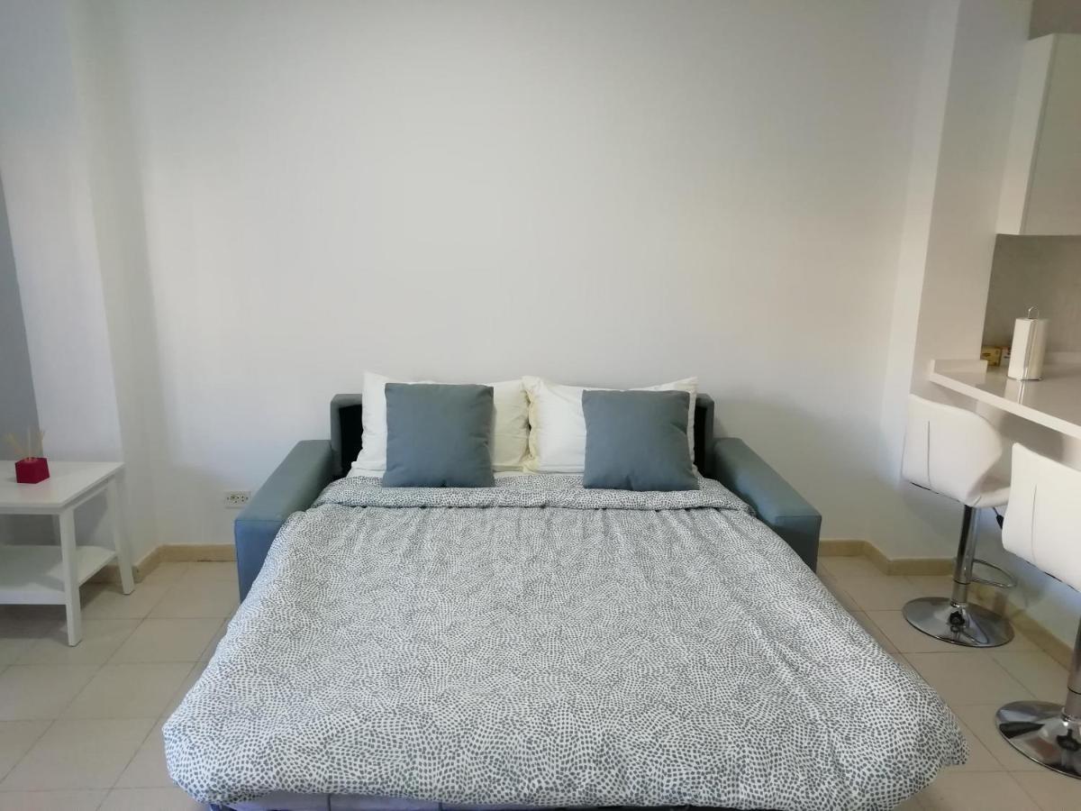 Avenida Deluxe 坎德拉里亚 外观 照片