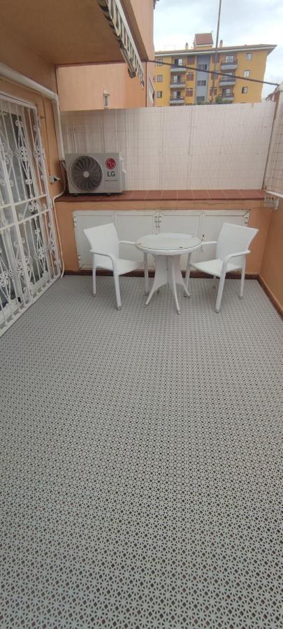 Avenida Deluxe 坎德拉里亚 外观 照片